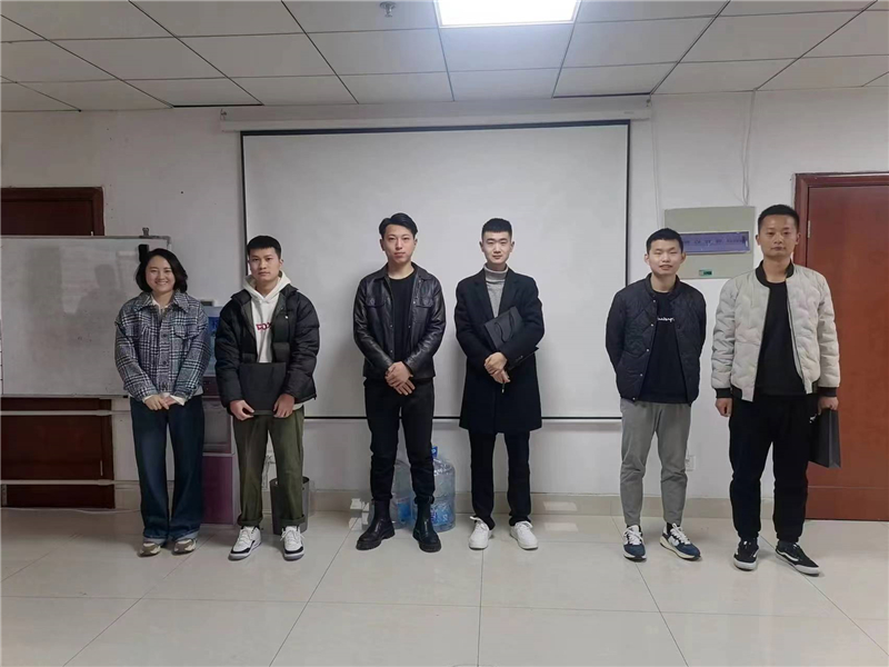 華礦集團(tuán)2023年第二屆拜師儀式成功舉行！